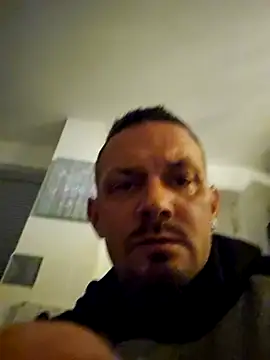 downndirty84 online show from April 30, 2026, 12:28 am