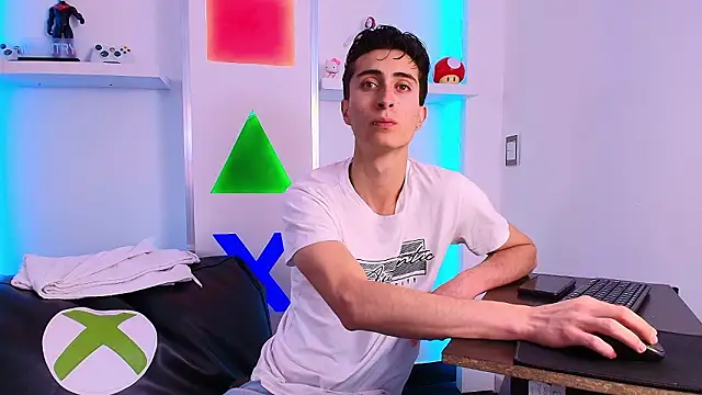 Ithan Skin online show from February 2, 2026, 11:42 am