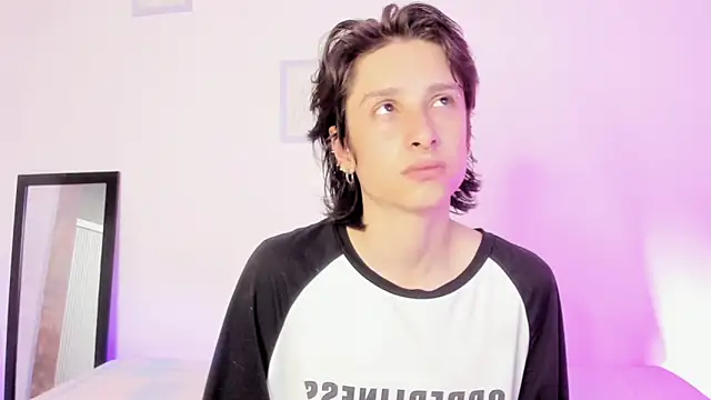 cirosky elchicopolla online show from March 27, 2026, 4:21 am