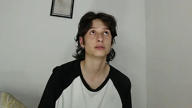 cirosky elchicopolla online show from March 11, 2026, 3:44 am