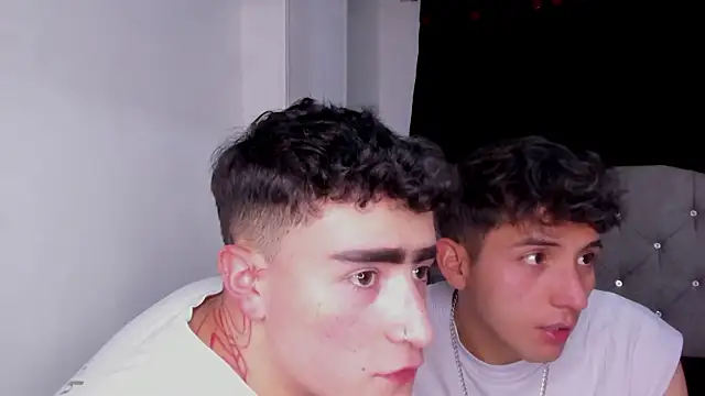 naughtysalomon   online show from March 1, 2026, 12:43 am