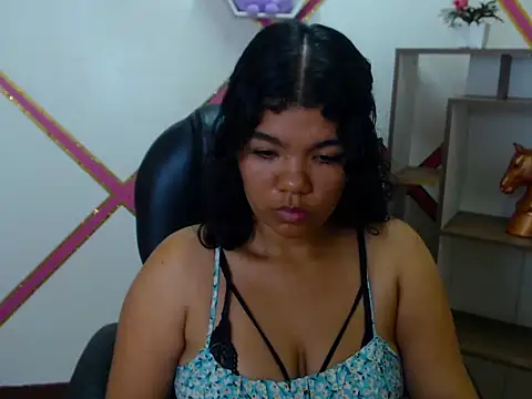 Heidy Colins online show from February 3, 2026, 4:10 am