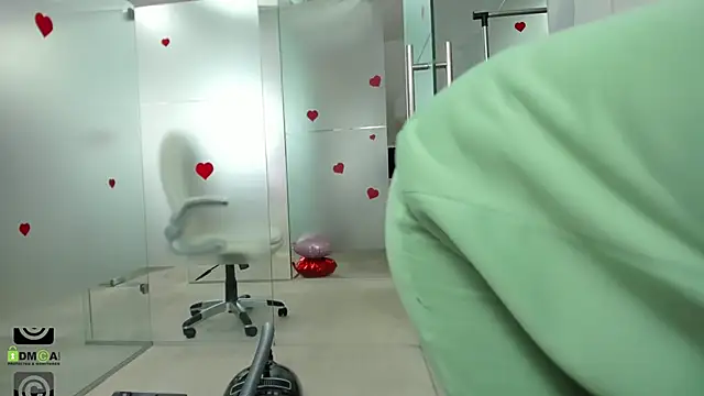 missdominna online show from March 26, 2026, 3:49 am