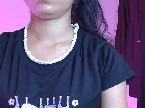 Snapshot of miss_ragni chatting on May 2, 2026, 3:06 pm miss ragni online show from May 2, 2026, 3:06 pm