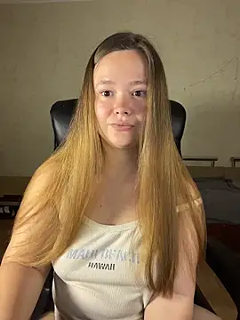 Snapshot of CaramelleSugarr chatting on May 14, 2026, 5:21 pm CaramelleSugarr online show from May 14, 2026, 5:21 pm