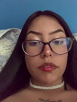 Candy LS online show from May 10, 2026, 8:33 pm
