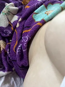 Snapshot of lwkfine chatting on April 8, 2026, 8:49 am lwkfine online show from April 8, 2026, 8:49 am