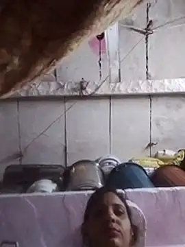 HOT-ANJALI7 online show from December 18, 2025, 2:10 pm