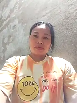 Maikha08 online show from March 19, 2026, 9:26 pm