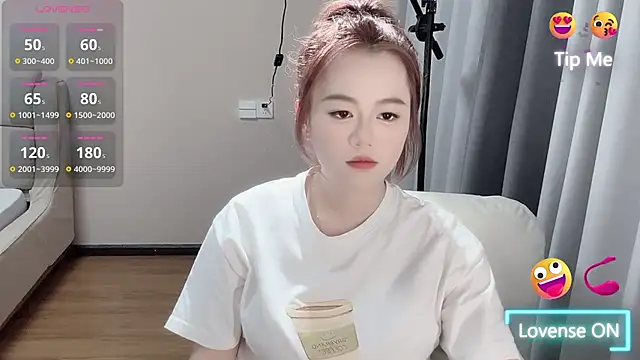 Amireux-8 online show from March 30, 2026, 1:01 pm