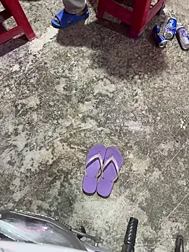 bi biii online show from February 15, 2026, 2:05 pm