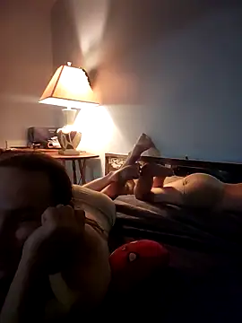 Snapshot of LilWhyteBoiGamer chatting on December 18, 2025, 9:25 am LilWhyteBoiGamer online show from December 18, 2025, 9:25 am