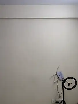 love bitessss online show from January 15, 2026, 12:30 pm