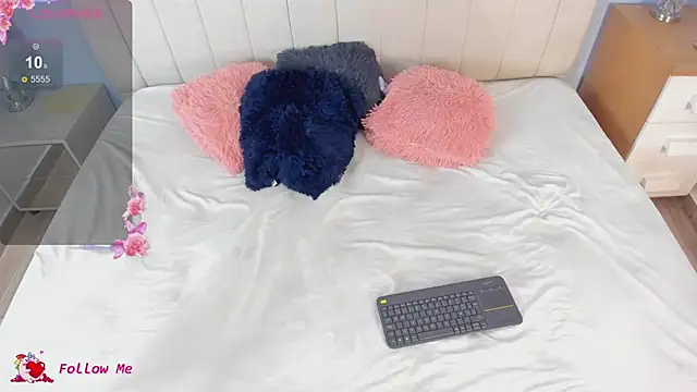 Briana Goldd online show from February 27, 2026, 8:19 pm