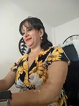 christy ant online show from March 5, 2026, 6:37 pm