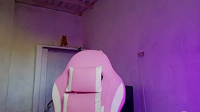 Snapshot of yera_sh chatting on February 11, 2026, 1:00 pm yera sh online show from February 11, 2026, 1:00 pm