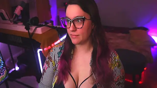 FireproofCuriousiteaze online show from April 12, 2026, 2:26 am