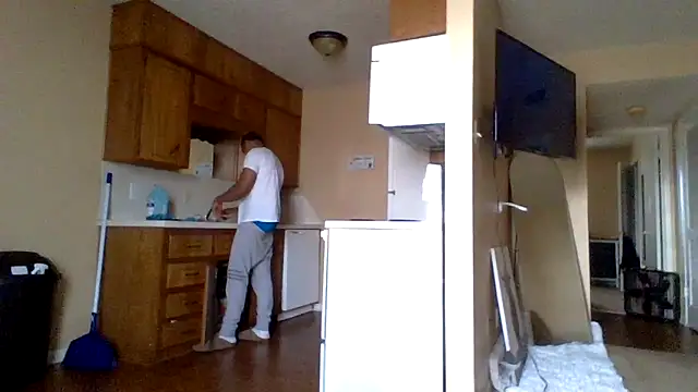 Snapshot of KingDes55 chatting on February 3, 2026, 3:50 pm KingDes55 online show from February 3, 2026, 3:50 pm