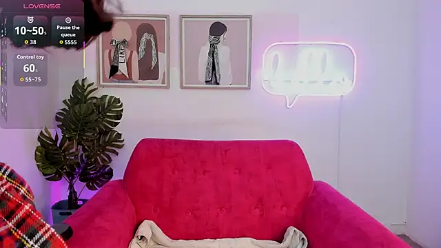 Snapshot of caaty7 chatting on February 8, 2026, 7:22 pm caaty7 online show from February 8, 2026, 7:22 pm