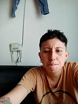 Snapshot of Mei_and_Gaby chatting on February 22, 2026, 4:30 pm Mei and Gaby online show from February 22, 2026, 4:30 pm