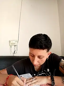 Snapshot of Mei_and_Gaby chatting on February 20, 2026, 8:33 pm Mei and Gaby online show from February 20, 2026, 8:33 pm