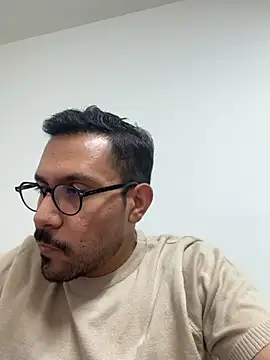 Snapshot of AdrianGarcia89 chatting on March 28, 2026, 2:12 am AdrianGarcia89 online show from March 28, 2026, 2:12 am