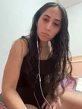 Snapshot of LatinDoll8 chatting on June 28, 2026, 12:17 am LatinDoll8 online show from June 28, 2026, 12:17 am