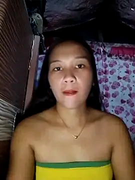 sheriesassyann online show from April 6, 2026, 12:17 pm