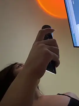  JIMENA-777 online show from April 9, 2026, 7:36 am