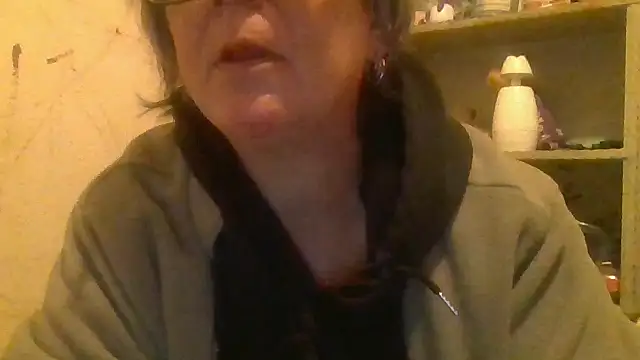 becky1111 online show from June 14, 2026, 8:37 am