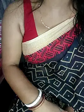 MAHI066 online show from April 22, 2026, 3:57 am