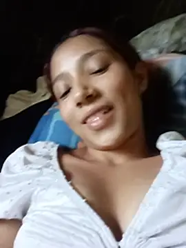  natzury  online show from July 22, 2026, 9:17 pm