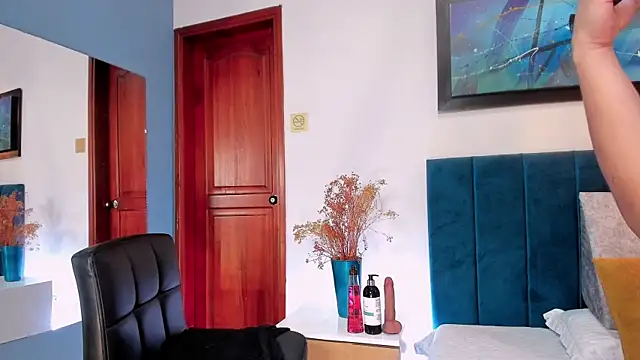 GahiaBelucci online show from January 15, 2026, 11:57 am