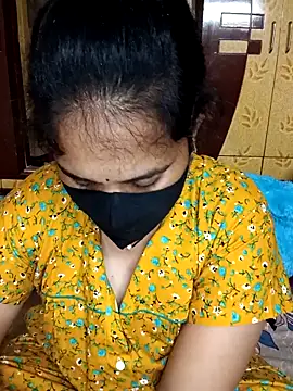 Snapshot of maduri__ chatting on February 3, 2026, 5:07 pm maduri online show from February 3, 2026, 5:07 pm