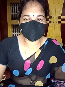 Snapshot of maduri__ chatting on February 26, 2026, 12:32 am maduri online show from February 26, 2026, 12:32 am