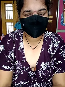 maduri   online show from April 11, 2026, 4:53 am