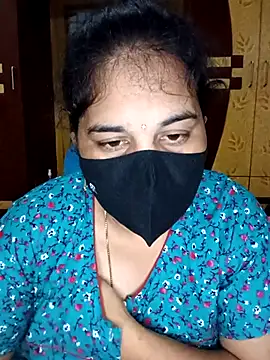 Snapshot of maduri__ chatting on February 12, 2026, 3:45 pm maduri online show from February 12, 2026, 3:45 pm