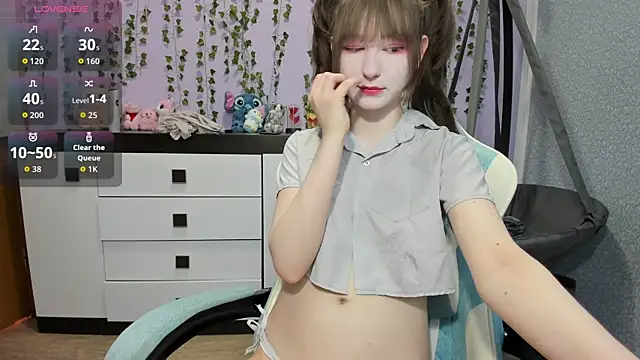 Yoonhee ki online show from June 1, 2026, 3:11 pm