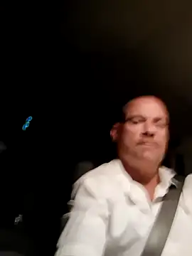 MISTERANDDEMI online show from April 9, 2026, 7:58 am