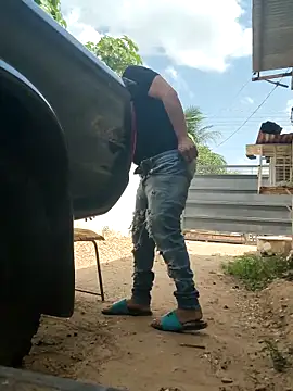 Snapshot of PIGHIGHDIRTY_p0 chatting on February 26, 2026, 6:41 pm PIGHIGHDIRTY p0 online show from February 26, 2026, 6:41 pm