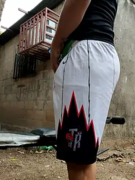 PIGHIGHDIRTY p0 online show from May 16, 2026, 8:52 pm