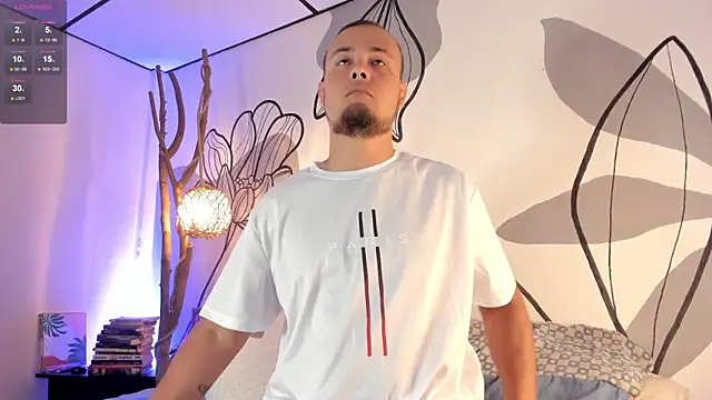 maaxtaylor  online show from January 6, 2026, 11:14 am