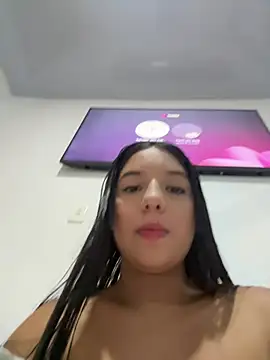 Snapshot of Babyabril18_ chatting on January 10, 2026, 10:05 pm Babyabril18 online show from January 10, 2026, 10:05 pm