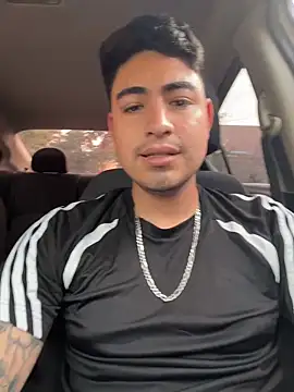 mamitasirena online show from February 17, 2026, 11:35 pm