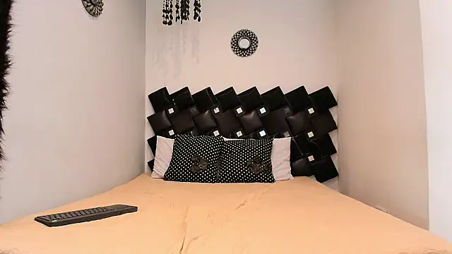 Snapshot of stefany_carterr chatting on February 17, 2026, 7:44 pm stefany carterr online show from February 17, 2026, 7:44 pm