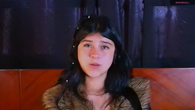 hannaa cute online show from July 9, 2026, 7:57 pm