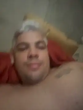 Snapshot of MoneyBr chatting on December 22, 2025, 9:15 pm MoneyBr online show from December 22, 2025, 9:15 pm