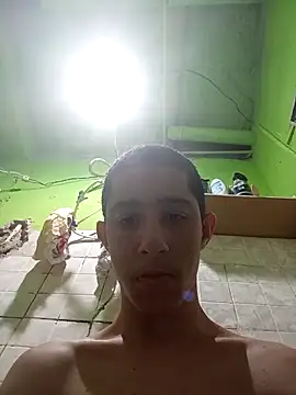 Caiogostosinho007 online show from April 28, 2026, 9:52 pm