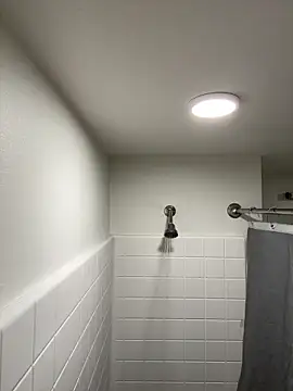 Snapshot of Davineniy chatting on February 11, 2026, 7:30 am Davineniy online show from February 11, 2026, 7:30 am