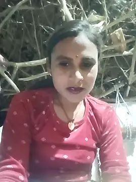 Cuty priti online show from April 22, 2026, 5:09 pm